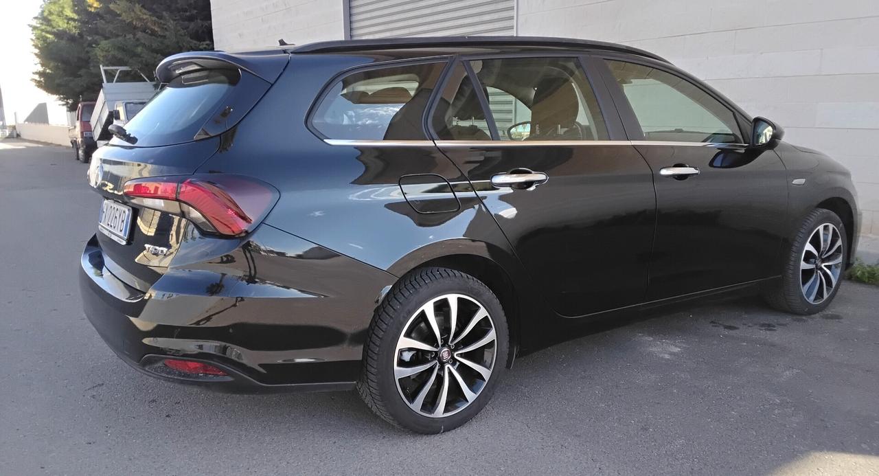 Fiat Tipo 1.3 Mjt S&S SW Lounge