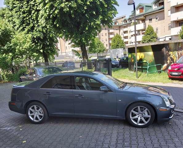 Cadillac STS 4.6 V8