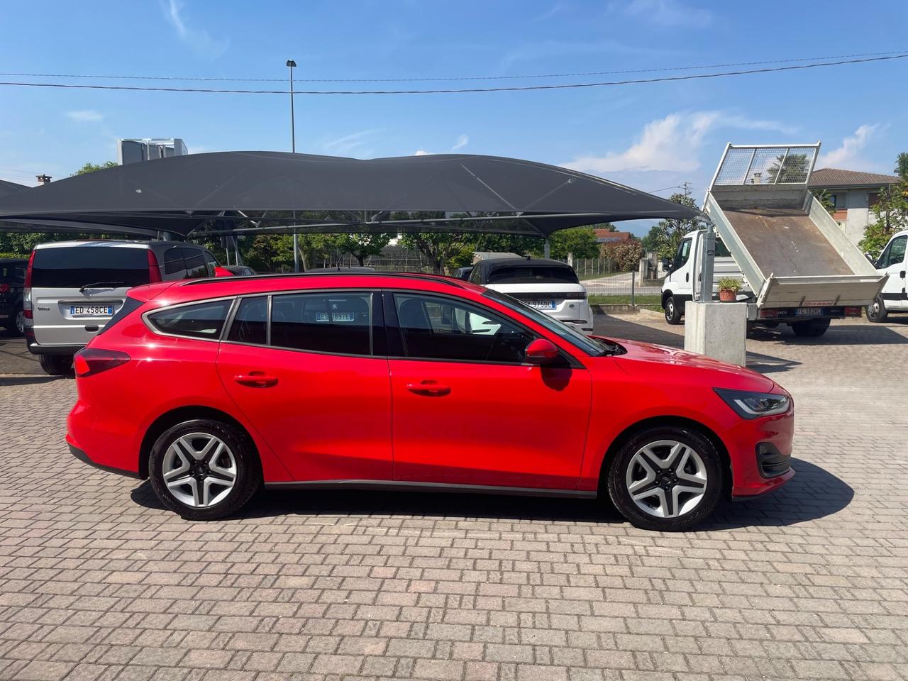 Ford Focus 1.0 EcoBoost Hybrid 125 CV SW Business