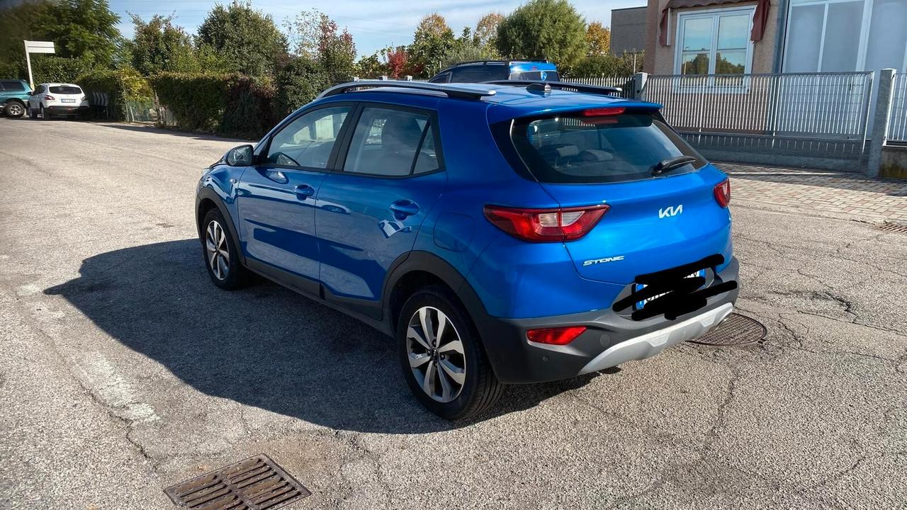 Kia Stonic 1.2 2023 - incidentata