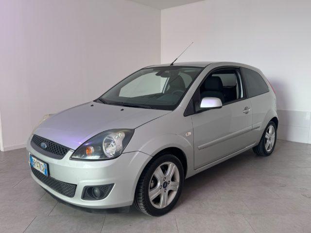 FORD Fiesta 1.2 16V 3p. Ghia