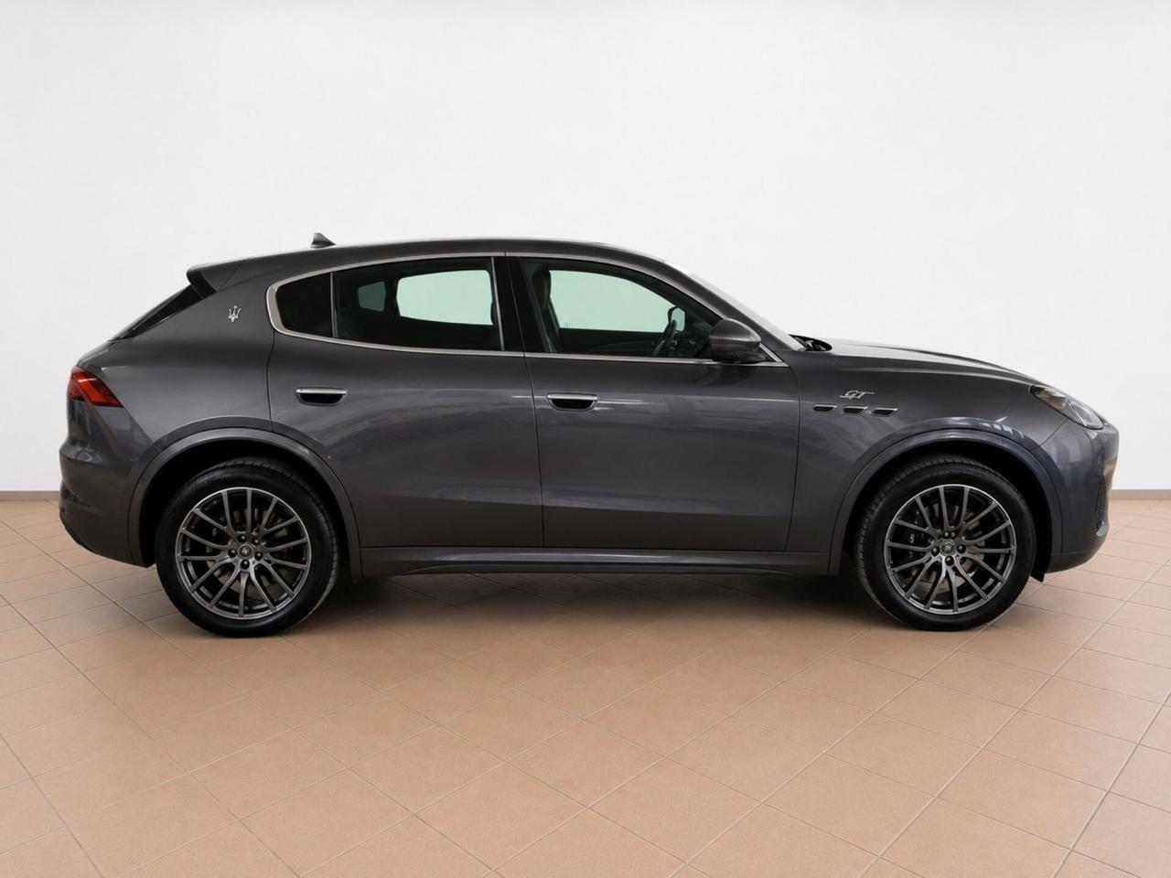 Maserati Grecale MHEV 300 CV AWD GT