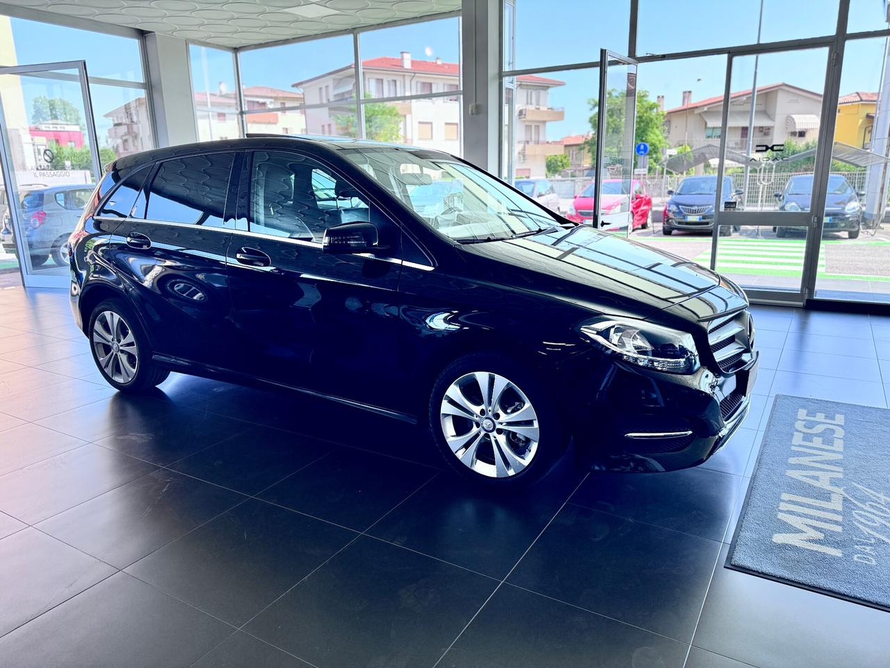 Mercedes-benz B 200 d Premium