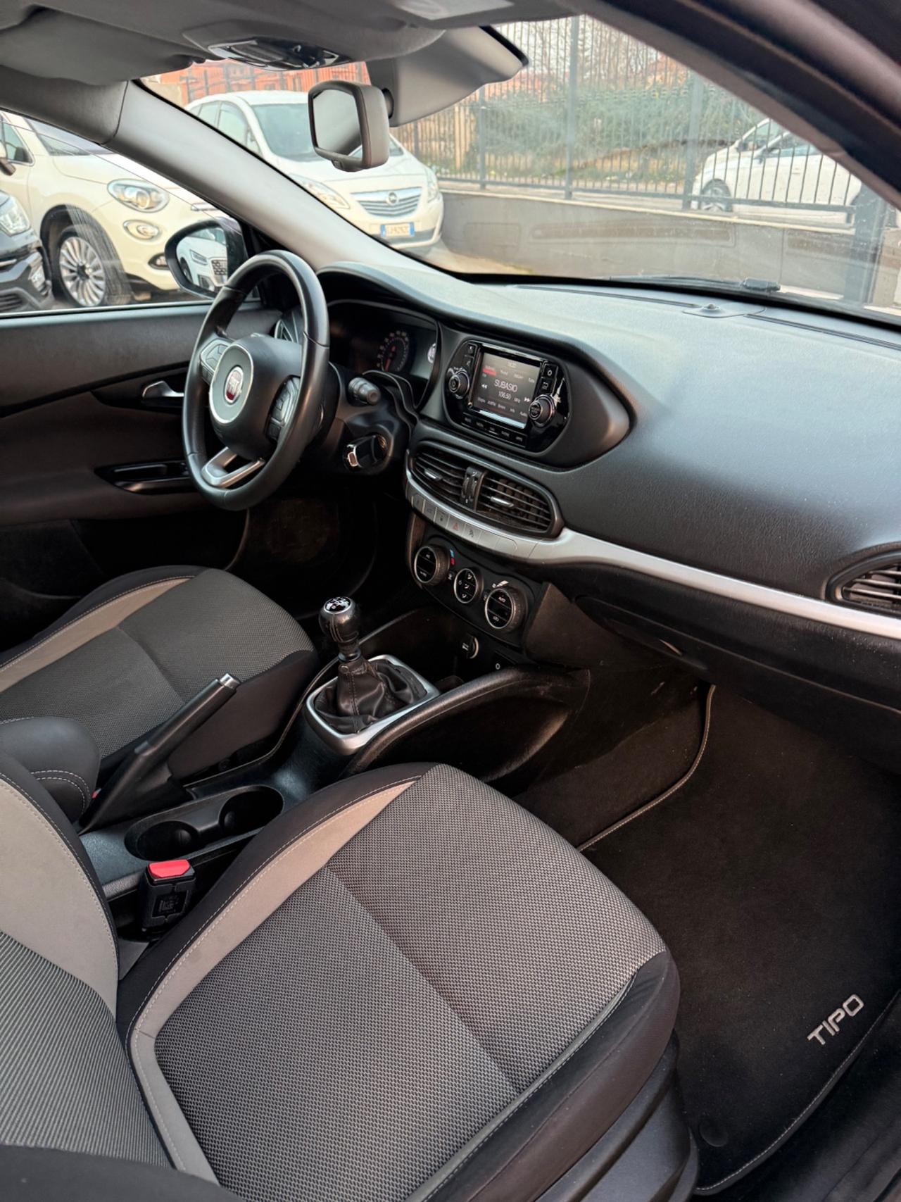 Fiat Tipo 1.6 Mjt 4 porte Opening Edition