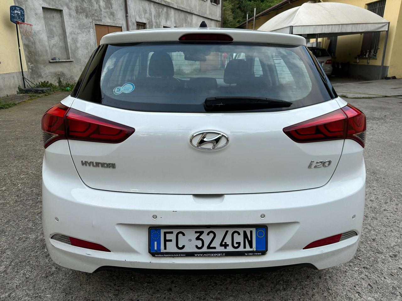 Hyundai i20 1.1 CRDi 12V 5 porte Style - PROBLEMI SU INIEZIONE