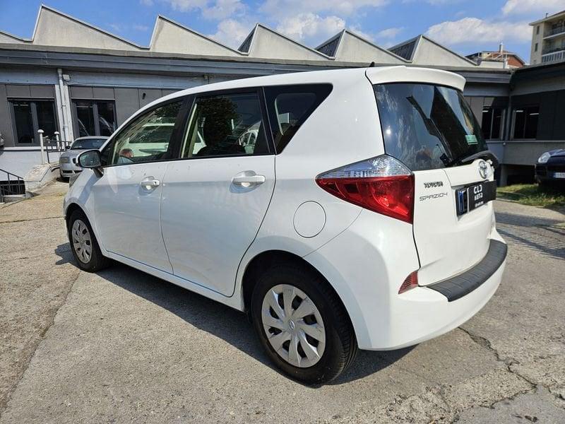 Toyota Verso-S 1.3 MT Active