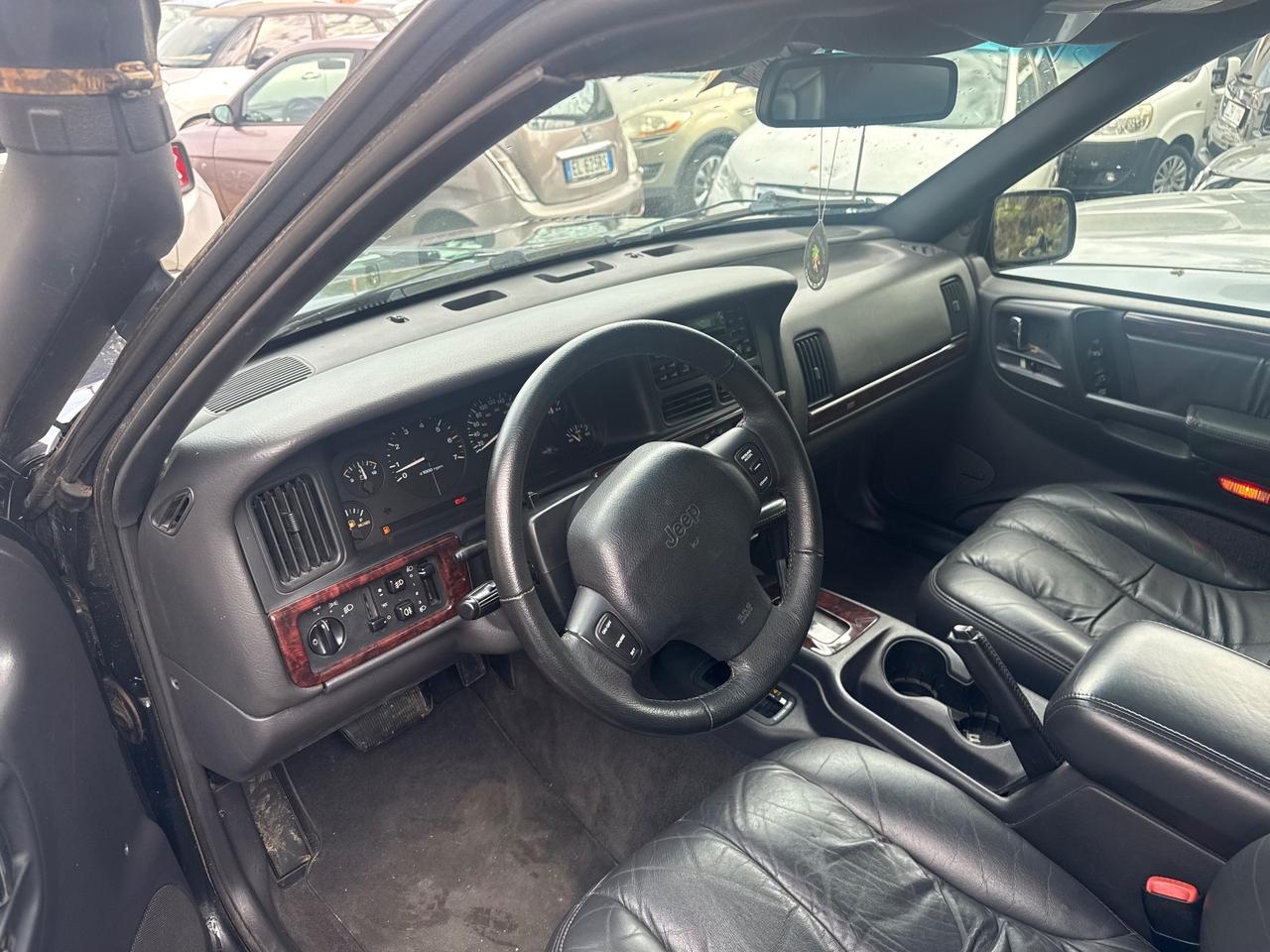 Jeep Grand Cherokee 5.9 4WD V8 PERFETTA