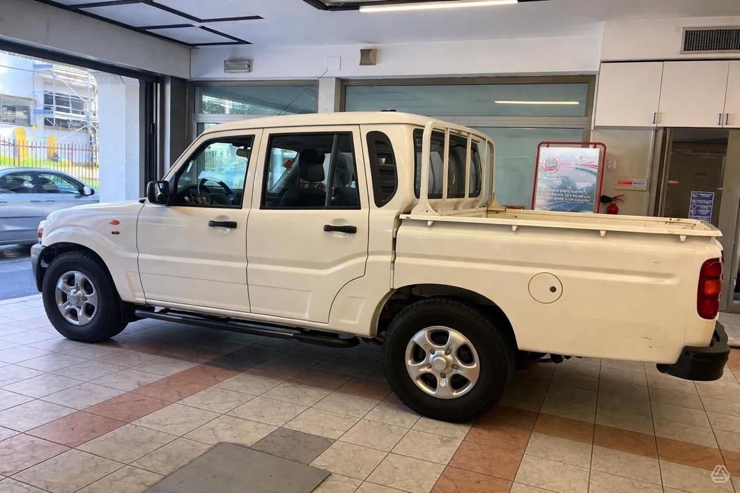 Mahindra Goa 2.2 CRDe 16V 4WD DC Pick-Up