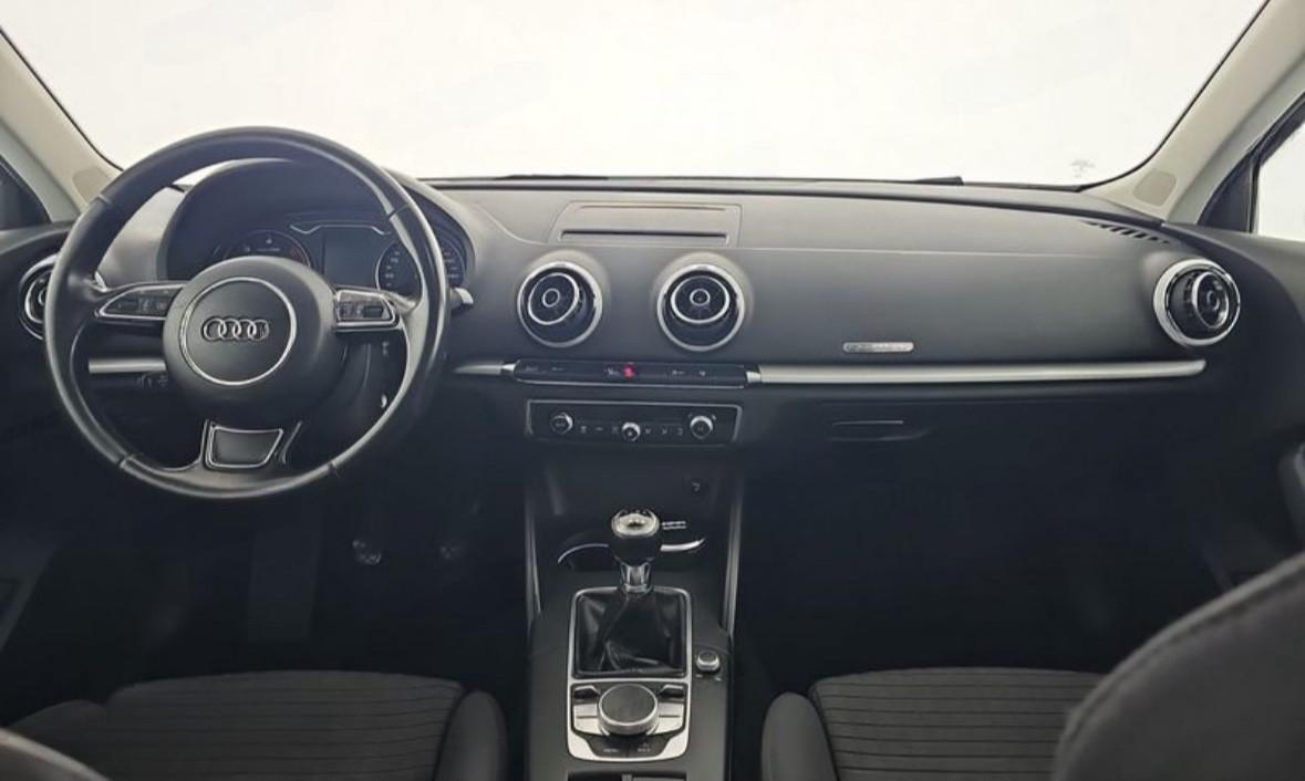 Audi A3 2.0 TDI 150 CV diesel quattro S-Line-2015