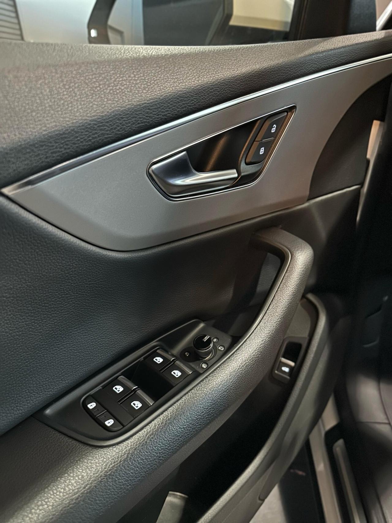 Audi Q8 50 TDI 286 CV quattro tiptronic Sport