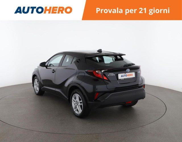 TOYOTA C-HR 1.8 Hybrid E-CVT Business
