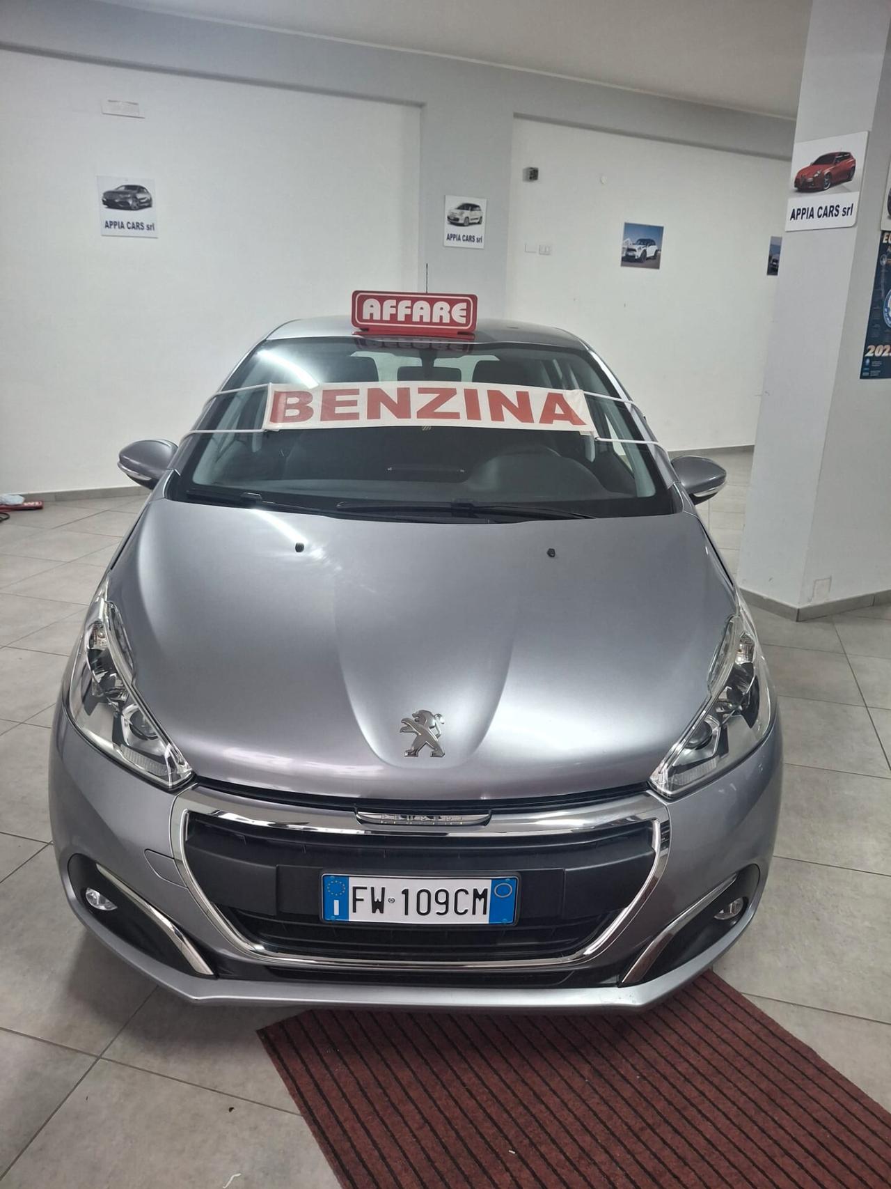Peugeot 208 PureTech 82 5 porte Allure