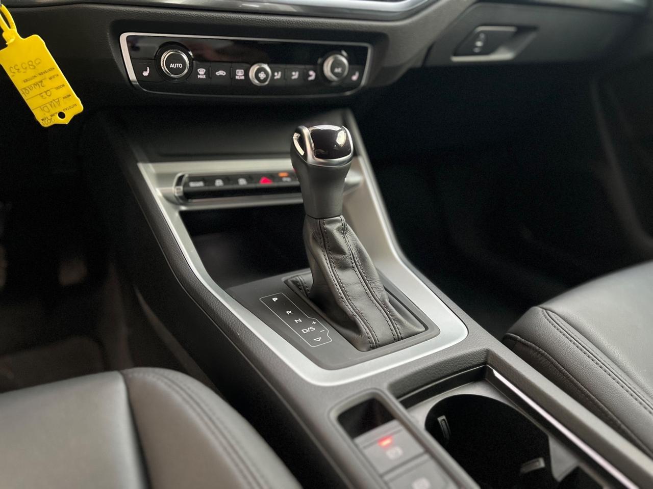 Audi Q3 SPB 35 TDI S-line edition BLACK EDITION
