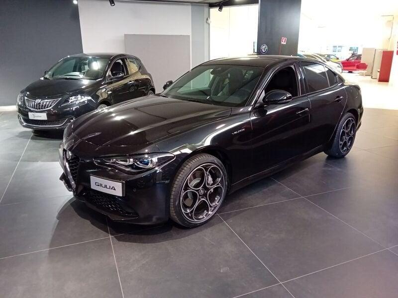 Alfa Romeo Giulia 2.2 Turbodiesel 210 CV AT8 AWD Q4 Veloce