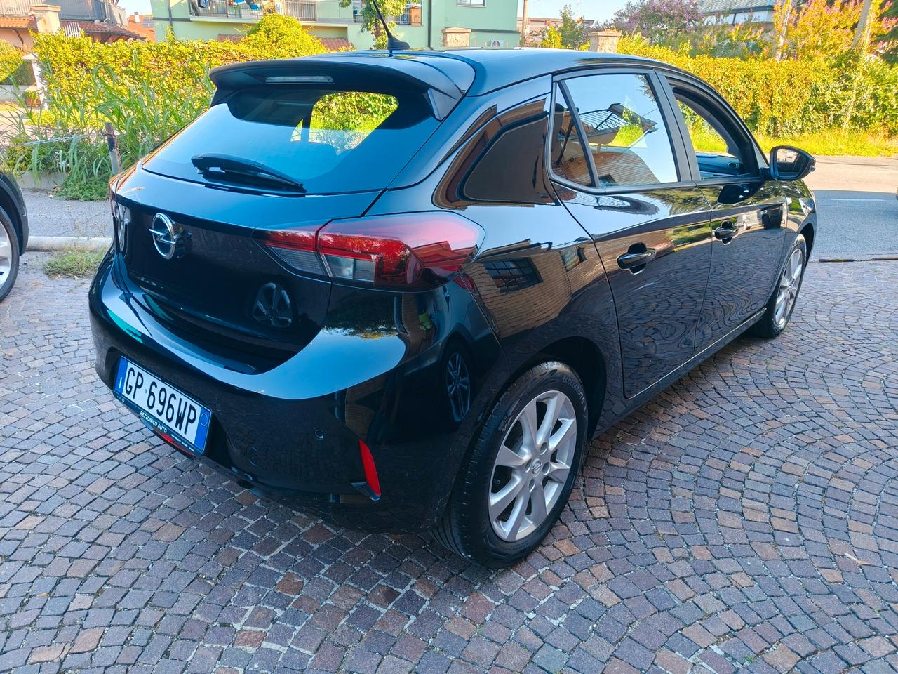 Opel Corsa 1.2 Elegance