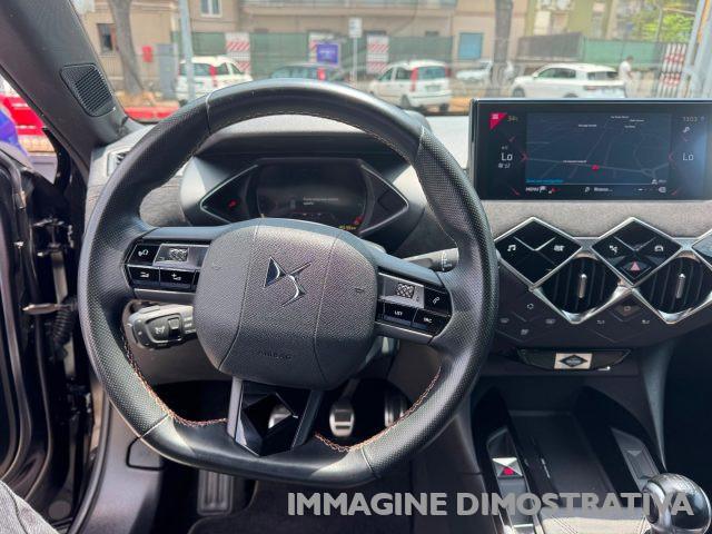 DS AUTOMOBILES DS 3 Crossback BlueHDi 100 So Chic