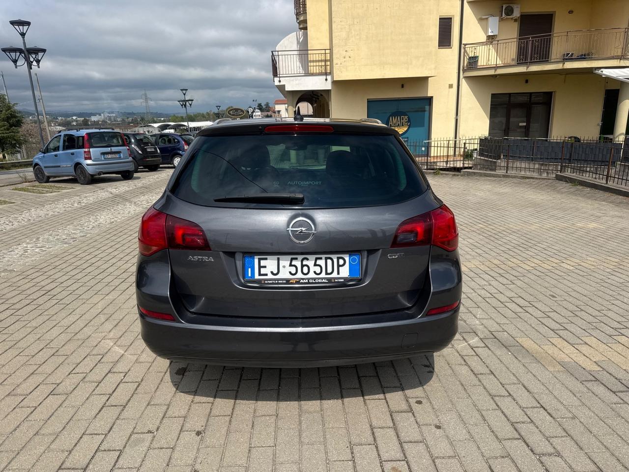 Opel Astra 1.7 CDTI 125CV Sports Tourer Cosmo