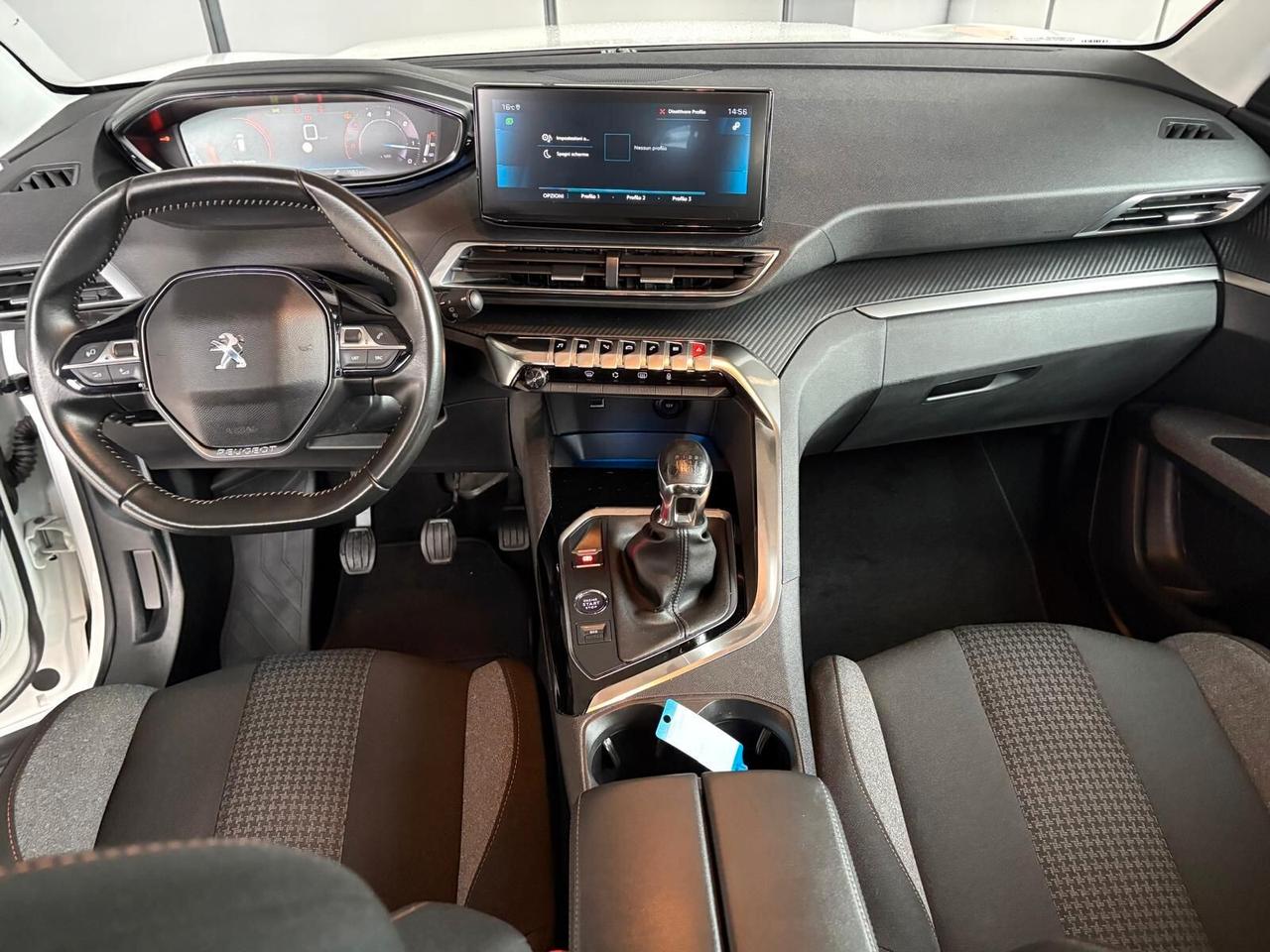 Peugeot 3008 BlueHDi 130 S&S Active Pack