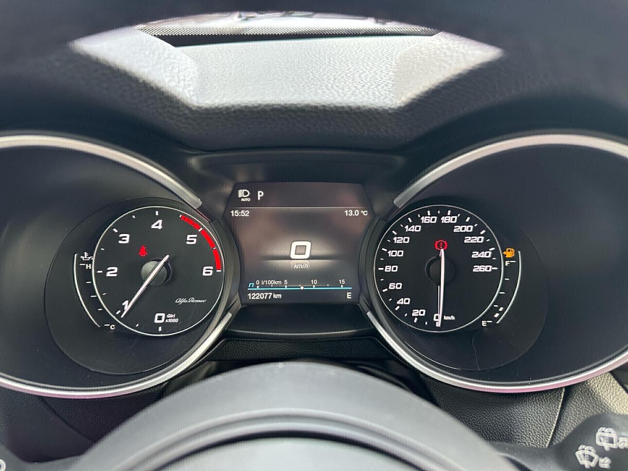 Alfa Romeo Stelvio 2.2 210 CV AT8 Q4 Veloce