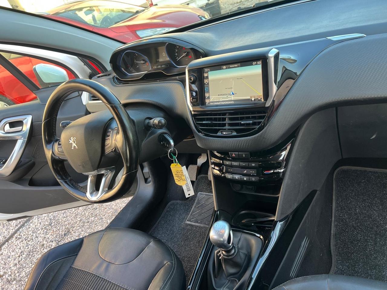 Peugeot 2008 BlueHDi 120 S&S Crossway