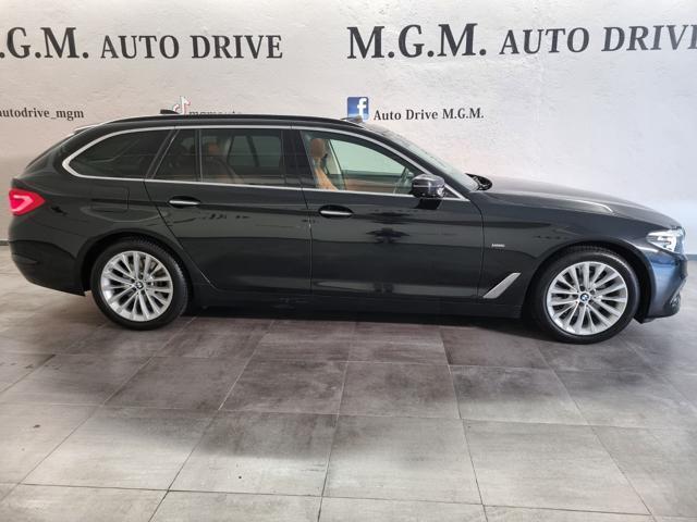 BMW 520 d xDrive Touring Luxury