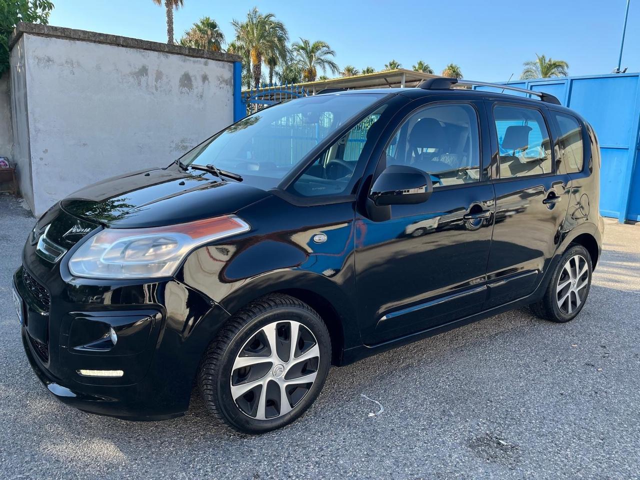 Citroen C3- Picasso -1.6 hdi - full-2013