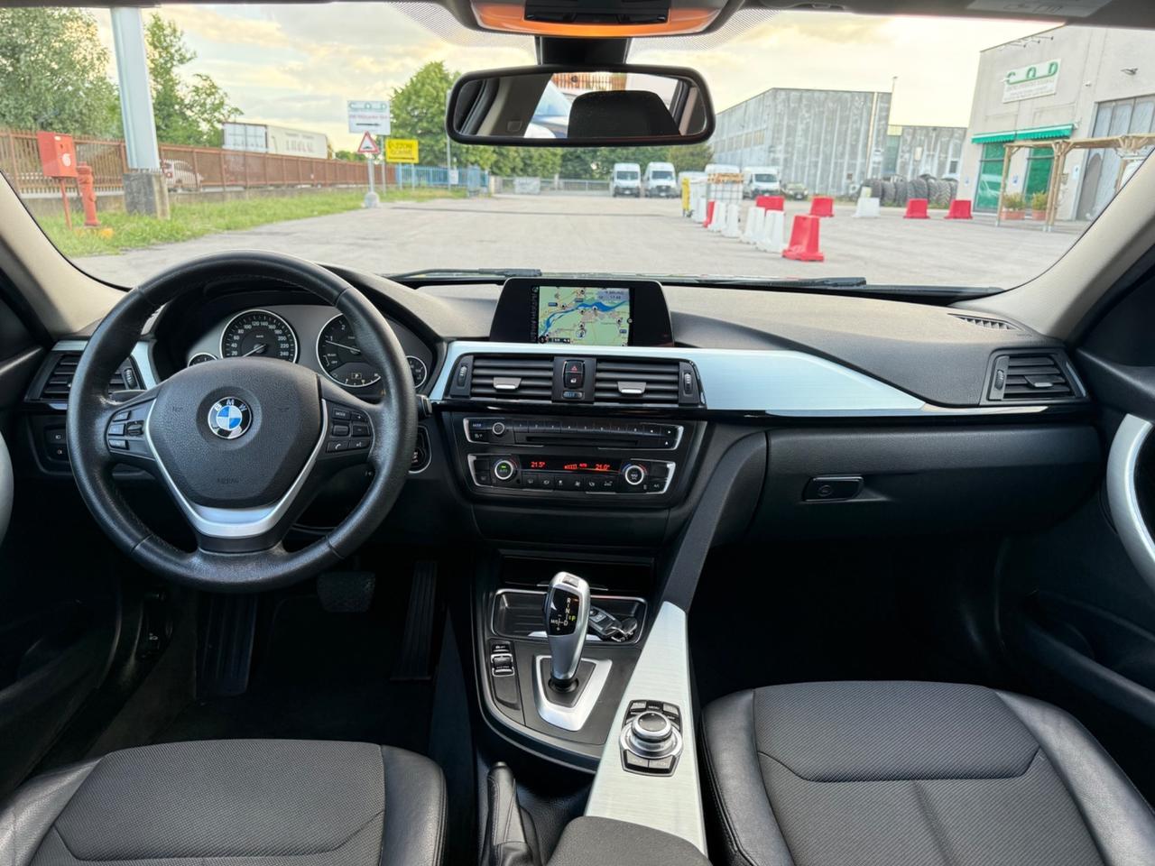 Bmw 318 SW Automatico Xenon Pelle Touring Modern
