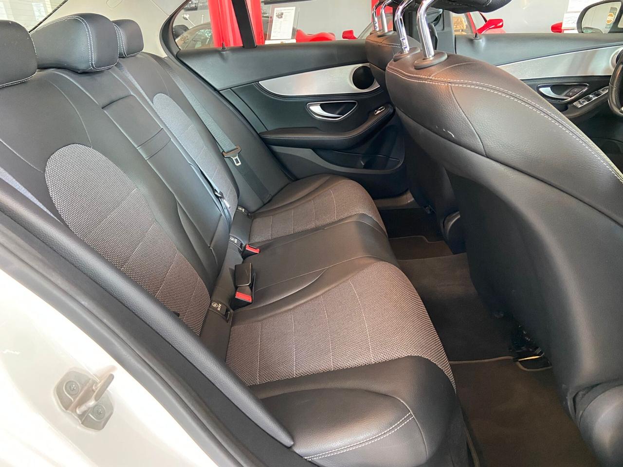 Mercedes-benz C 220 C 220 d Auto Premium Plus