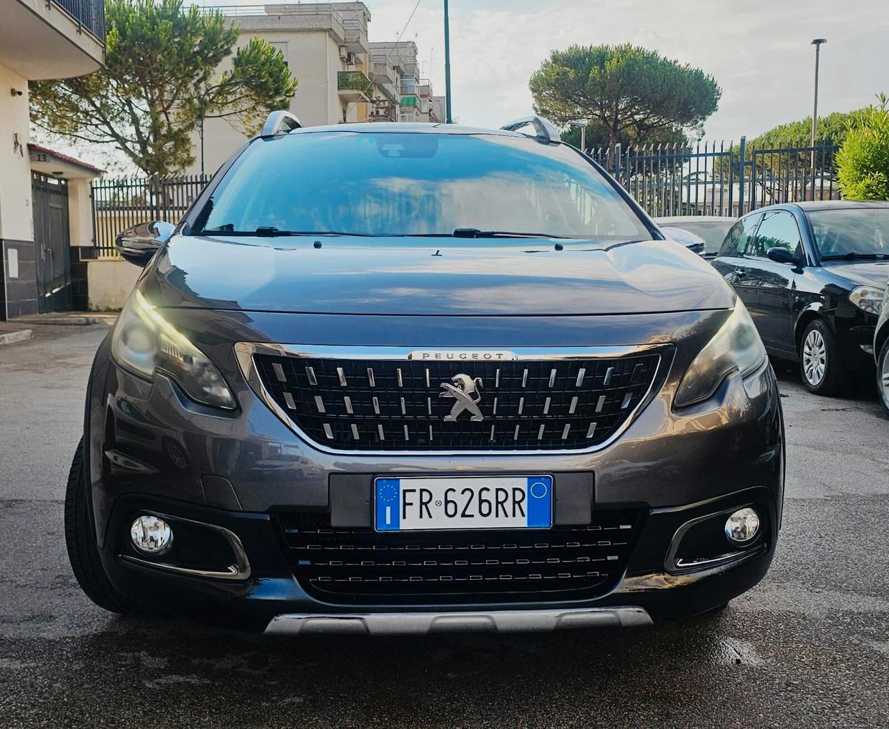 Peugeot 2008 PEUGEOT 2008 BLUE HDI 100 ACTIVE