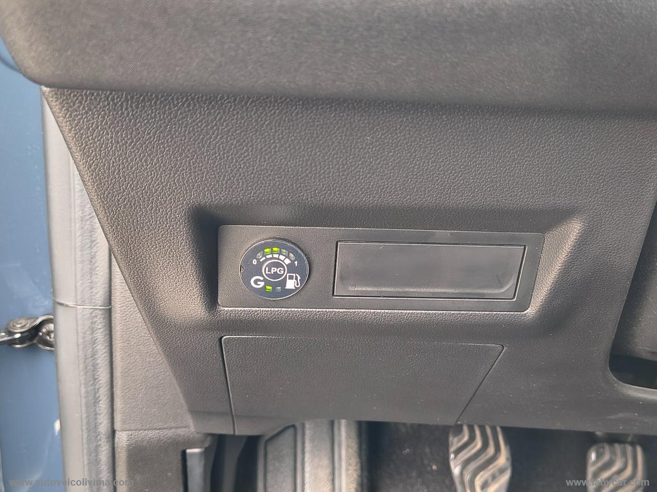 RENAULT Captur TCe 12V 100 CV GPL Equilibre