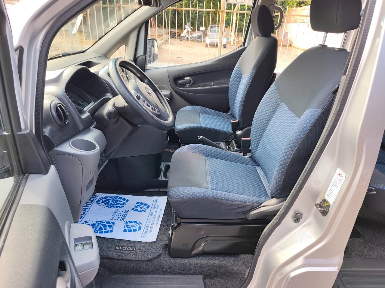Nissan NV200 evalia 1.5 dCi 7 POSTI