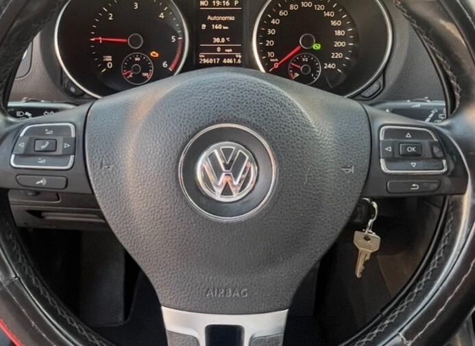 VOLKSWAGEN GOLF 140 CV TDI GT SPORT 3 porte DSG CERCHI IN LEGA NAVIGATORE OK NEOPATENTATI - GARANZIA 12 MESI -