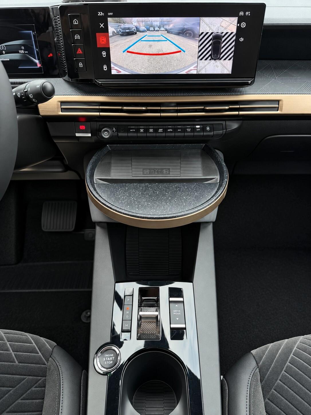 Lancia Ypsilon Hybrid e-DCT LX