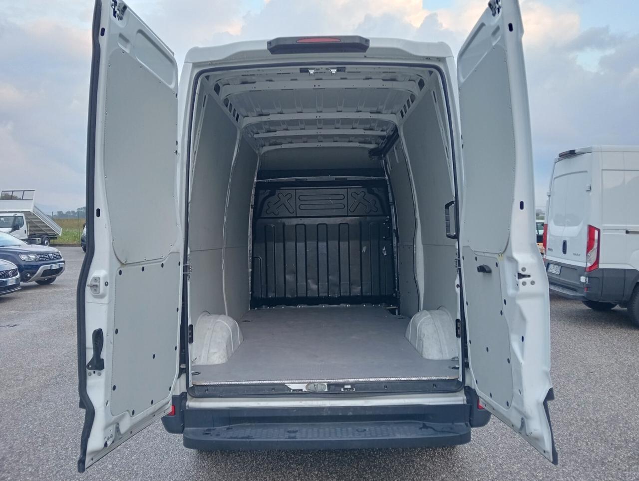 Iveco Daily 35S12V 2.3 HPT PM-TM Furgone
