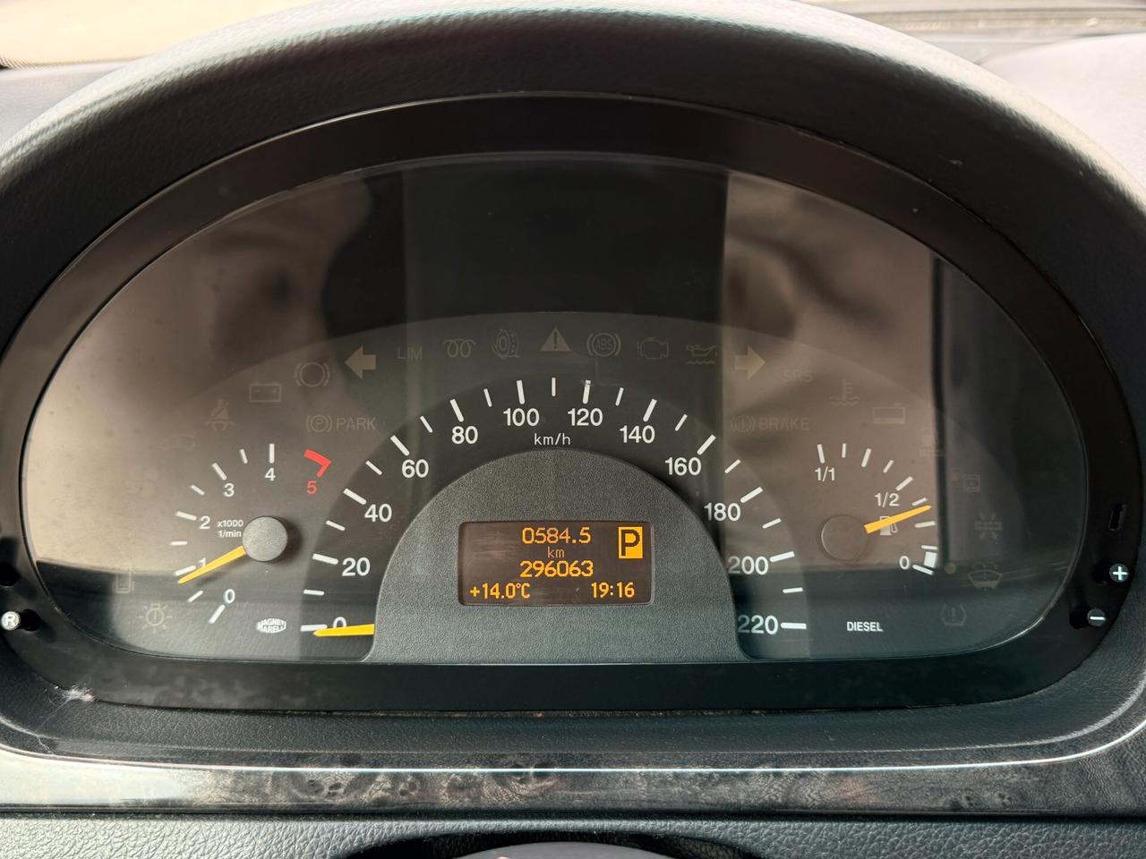 Mercedes-benz Viano 3.0 120 CDI AUT. PC-SL KOMBI LONG