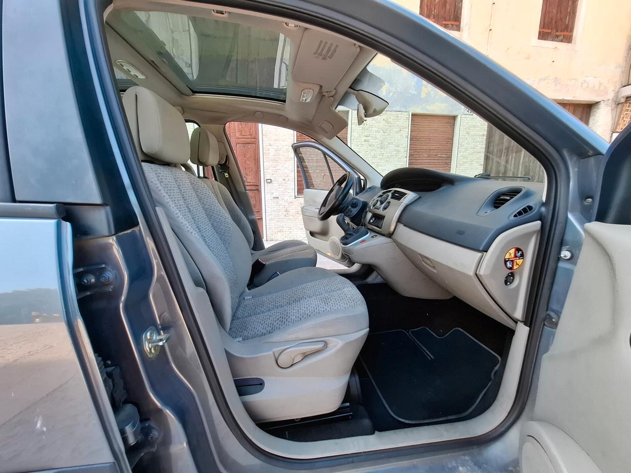 Renault Scenic 1.6 16V Dynamique Tetto Panoramico