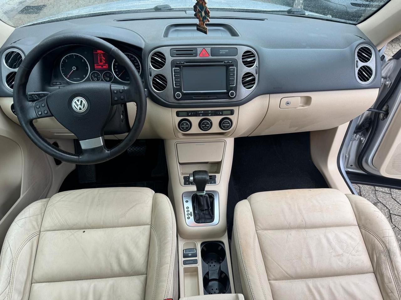 Volkswagen Tiguan 2.0 TDI DPF 4MOTION tiptronic Track & Field*FULL OPTIONAL