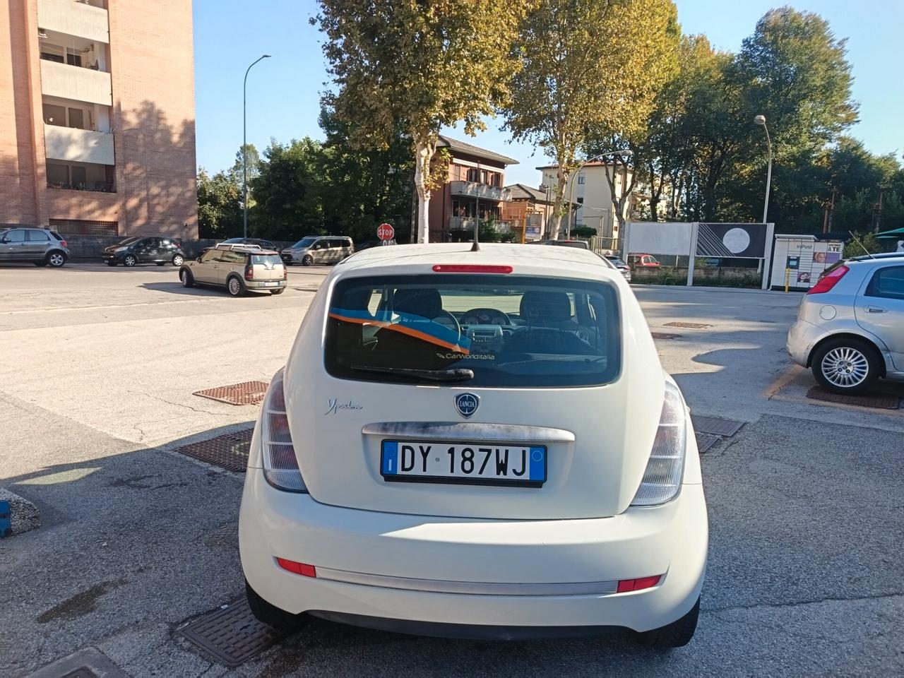 Lancia Ypsilon 1.4 Oro Ecochic GPL