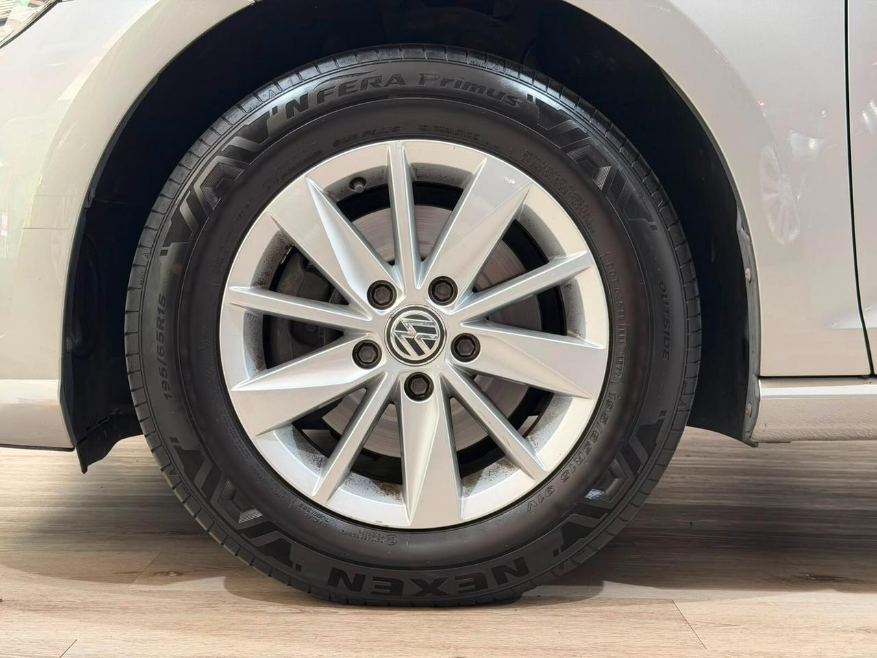 VOLKSWAGEN GOLF 1.6TDI 115CV 5P 2019