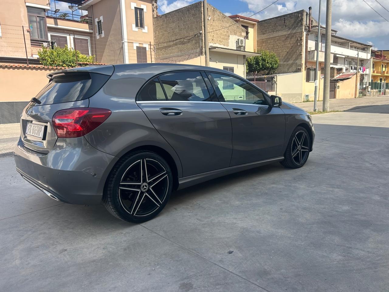 Mercedes-benz A 180 d Automatic Premium