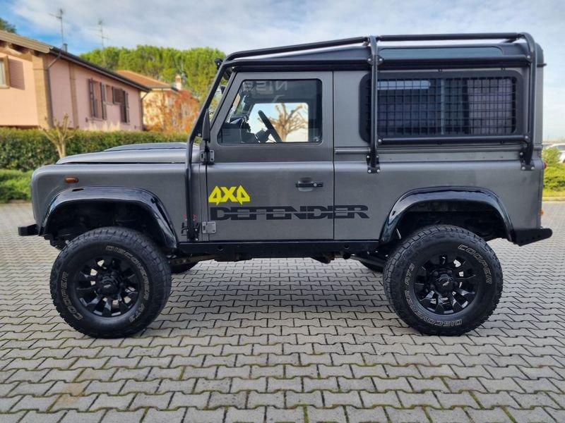 Land Rover Defender Defender 90 2.4 TD4 SW SE DISPONIBILE!!