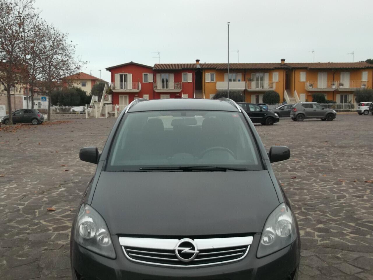 Opel Zafira Turbo Metano 7 Posti 2013