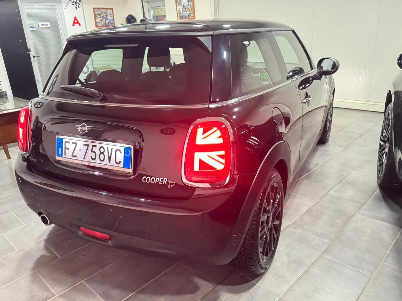 Mini 1.5 Cooper D Baker Street Stop a bandiera Inglese e anche Bandiere interni