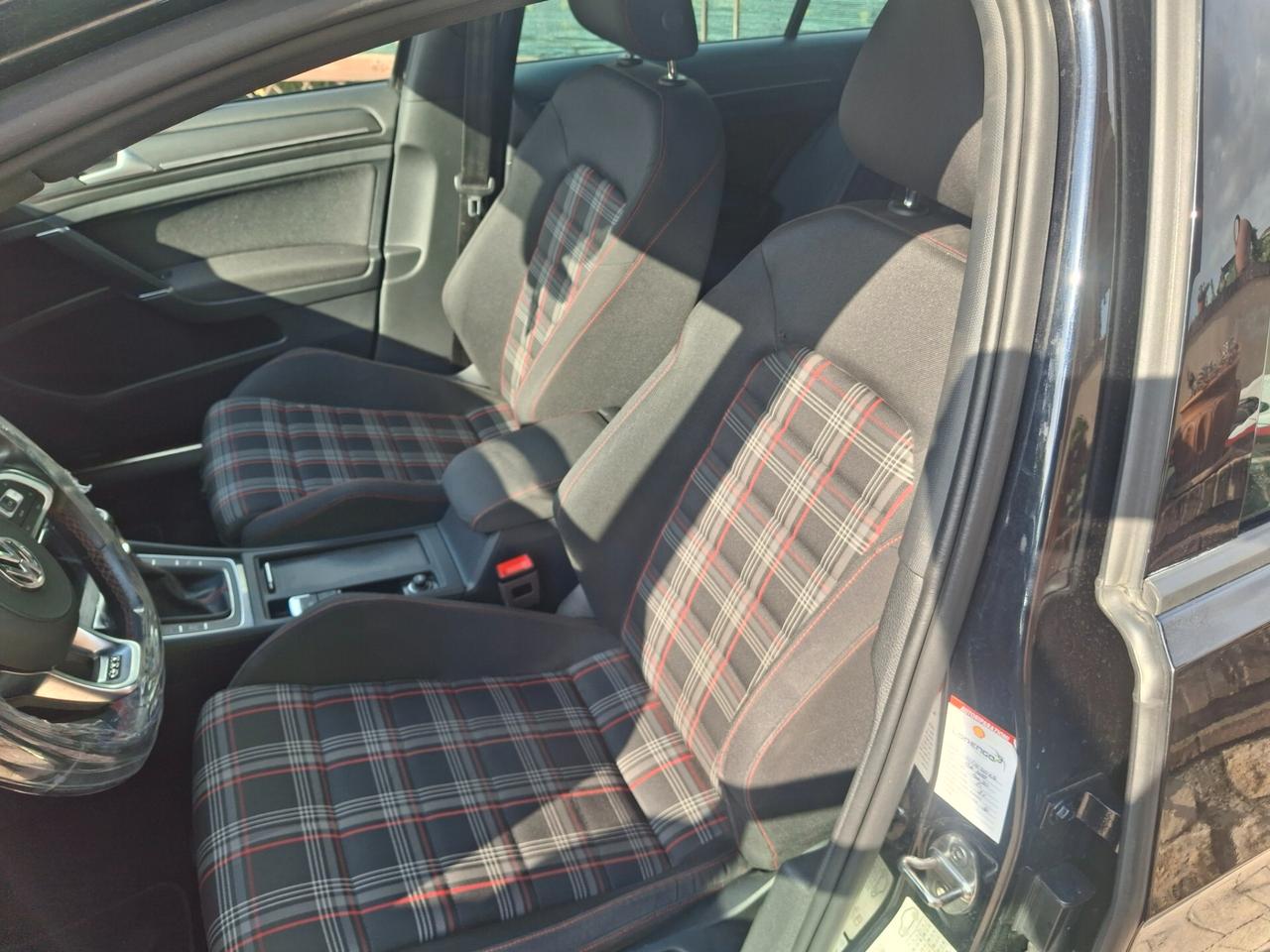 Volkswagen Golf GTI Performance 2.0 245 CV TSI 5p. BMT