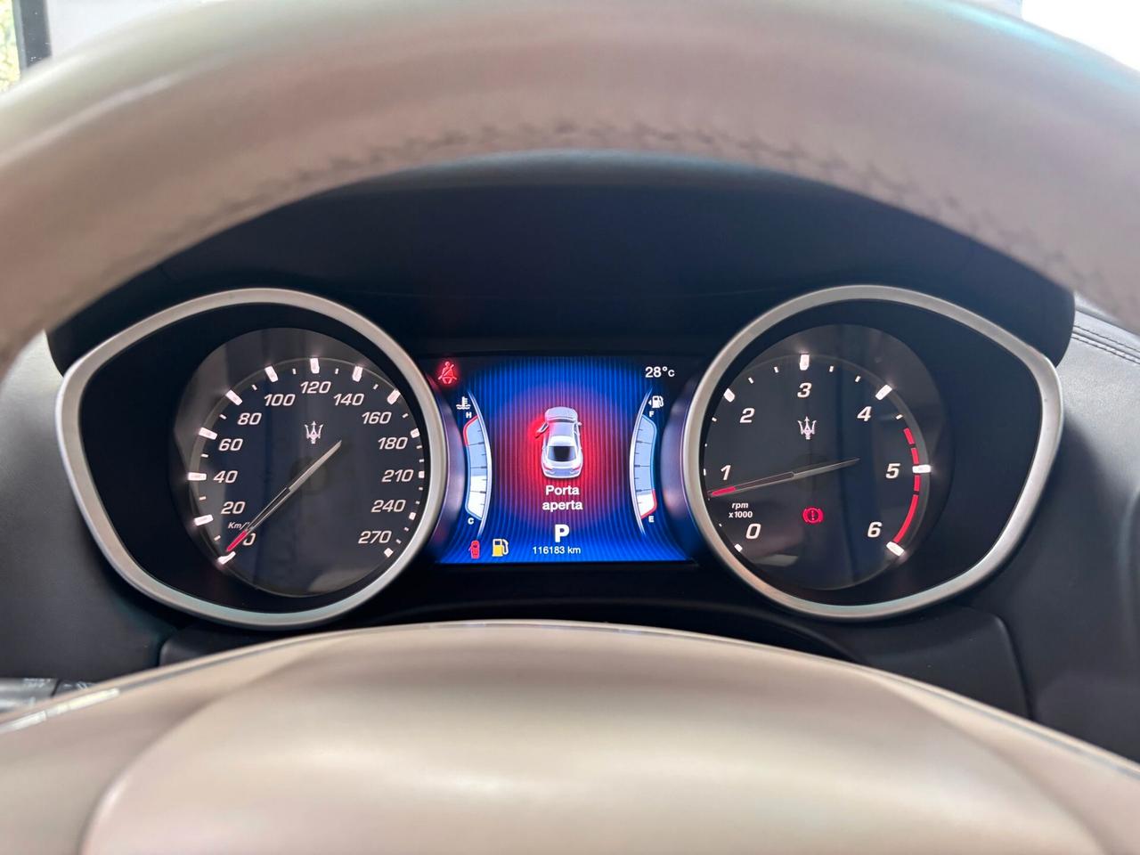 MASERATI GHIBLI V6 DIESEL 275CV