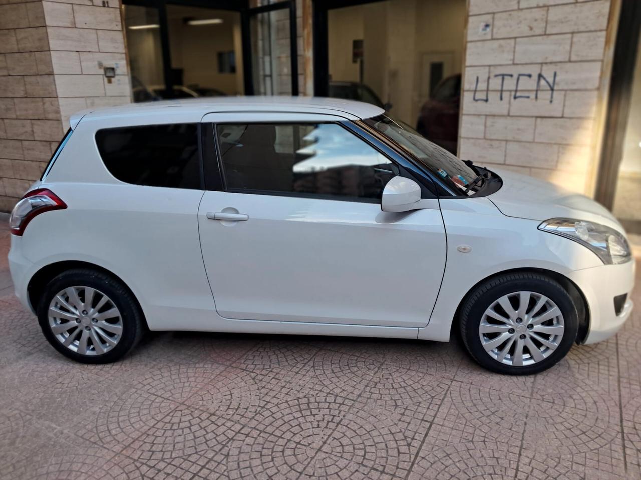 SUZUKI SWIFT 1.2-UNIPRO-NEOPATENTATI-Km10000-Euro4690