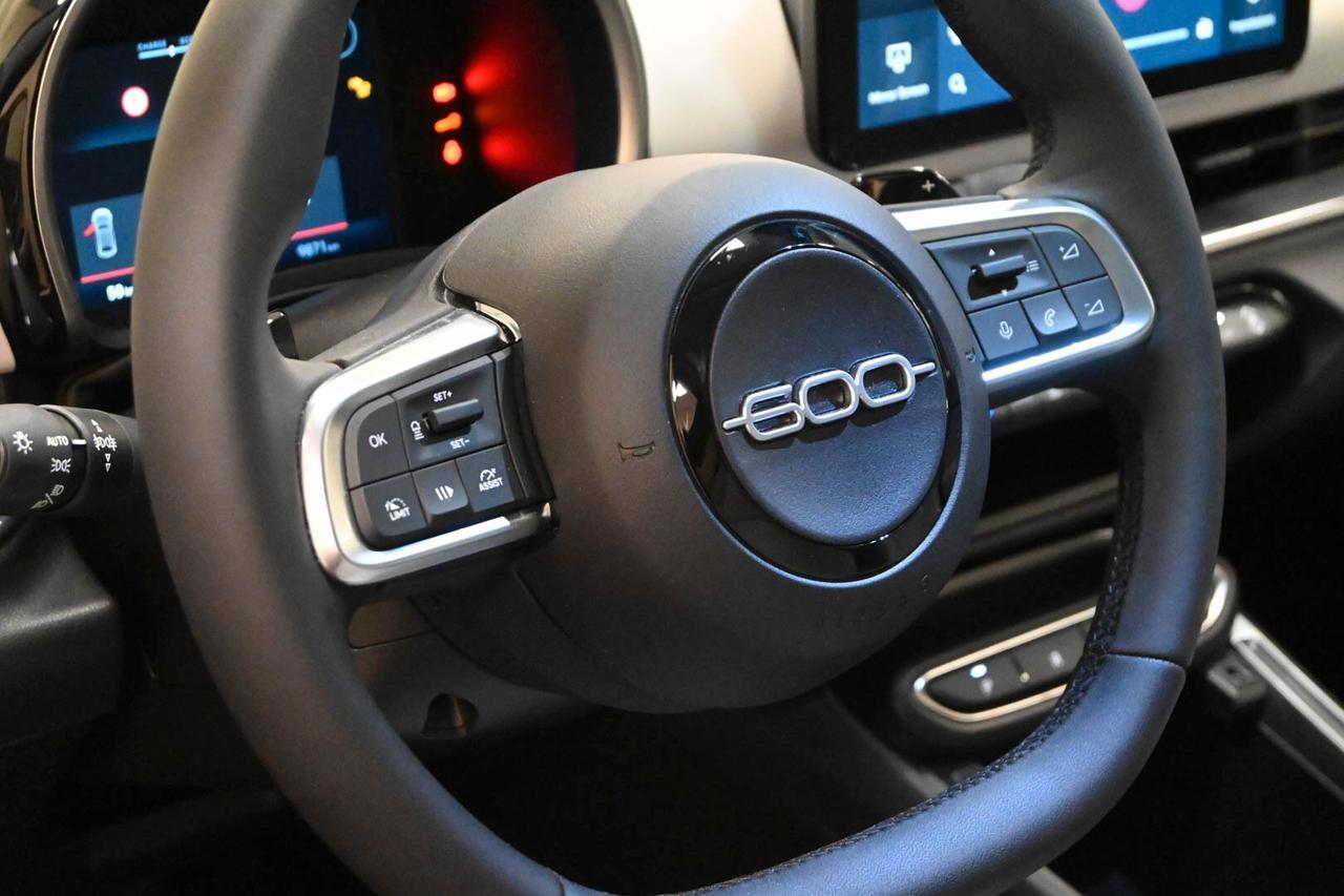 FIAT 600 (2023-->) 600 Hybrid 100 CV DCT MHEV