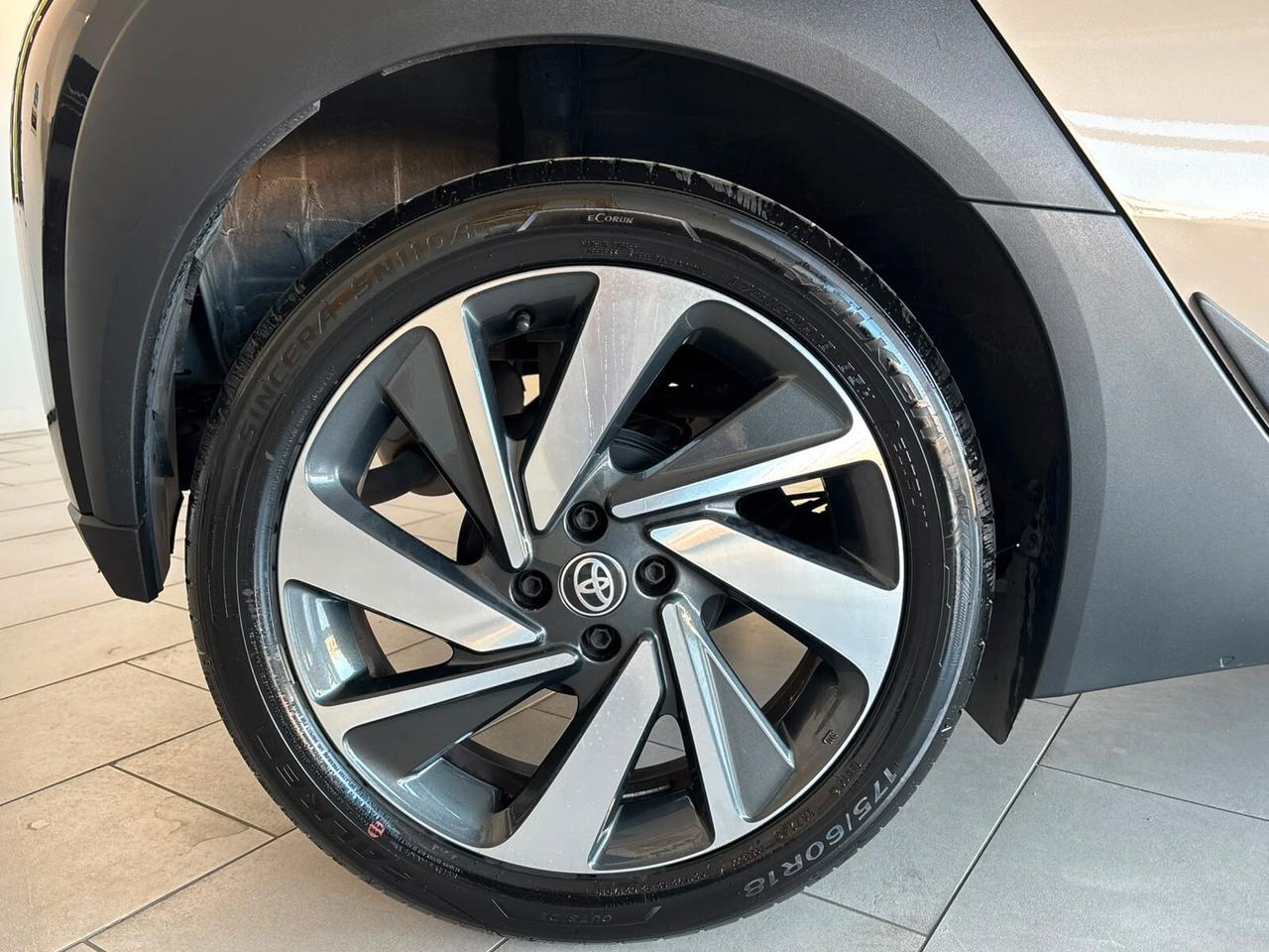 Toyota Aygo X 1.0 VVT-i 72 CV 5 porte Lounge Air S-CVT