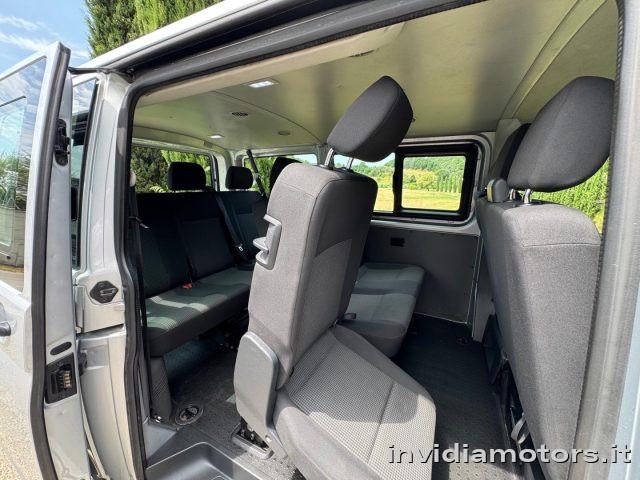 VOLKSWAGEN Caravelle T6.1 9 POSTI-NAVIGATORE