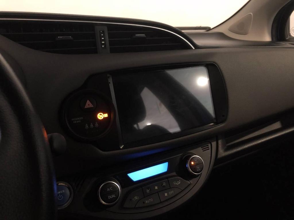 Toyota Yaris 5 Porte 1.5 VVT-i Hybrid Active E-CVT
